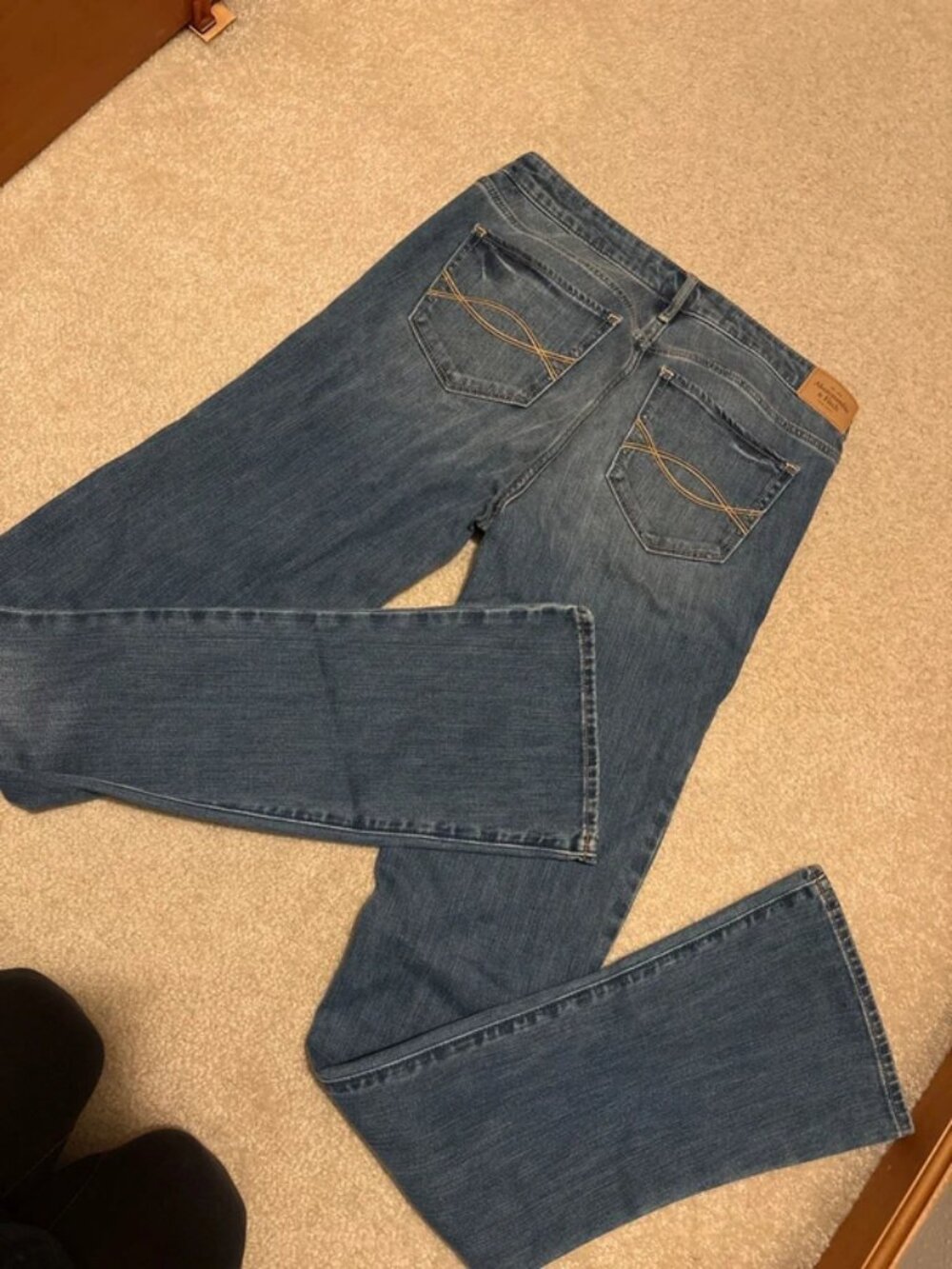 Abercrombie & Fitch 6L
